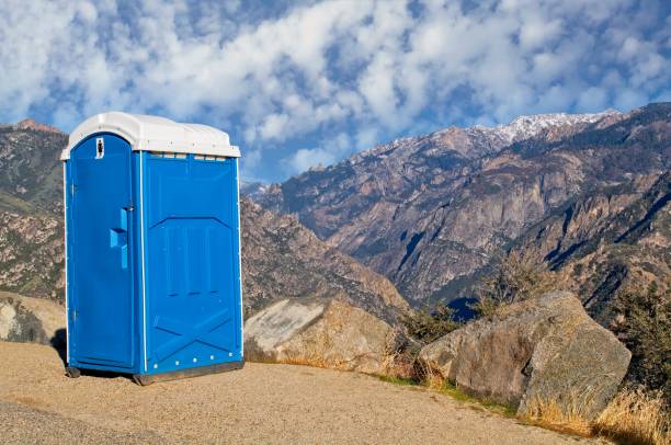 Best Portable toilet rental cost  in King, WI